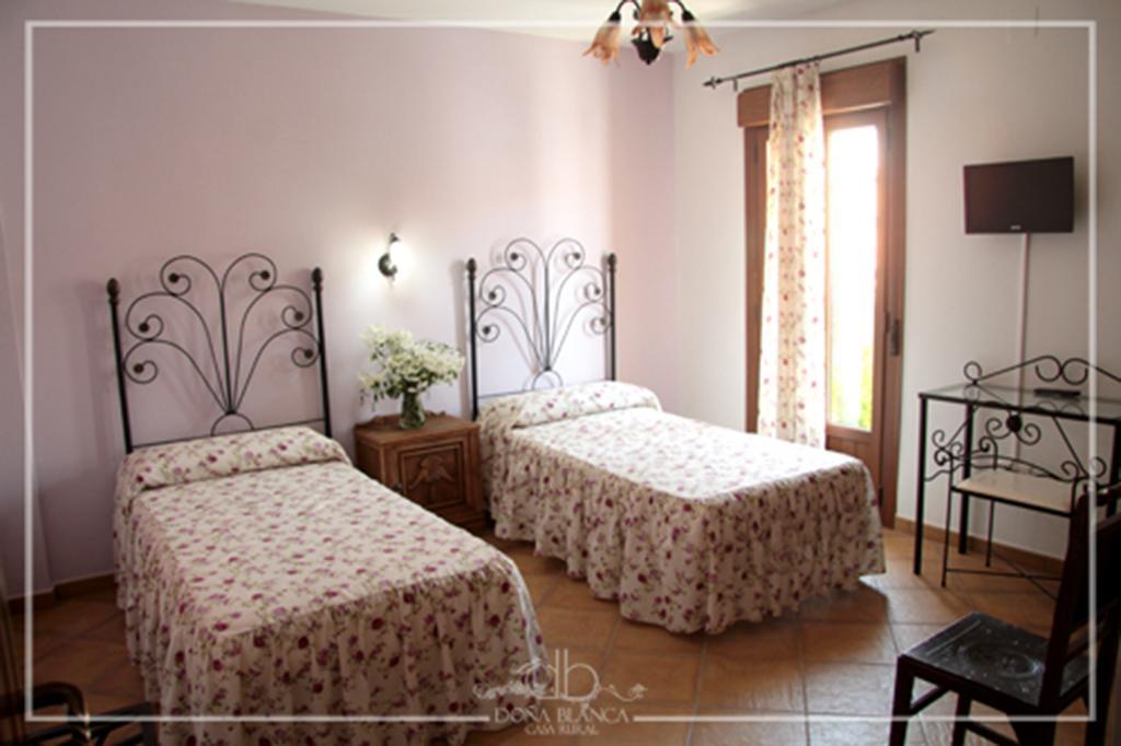 Casa Rural Dona Blanca Guest House Santa Cruz de la Sierra Room photo